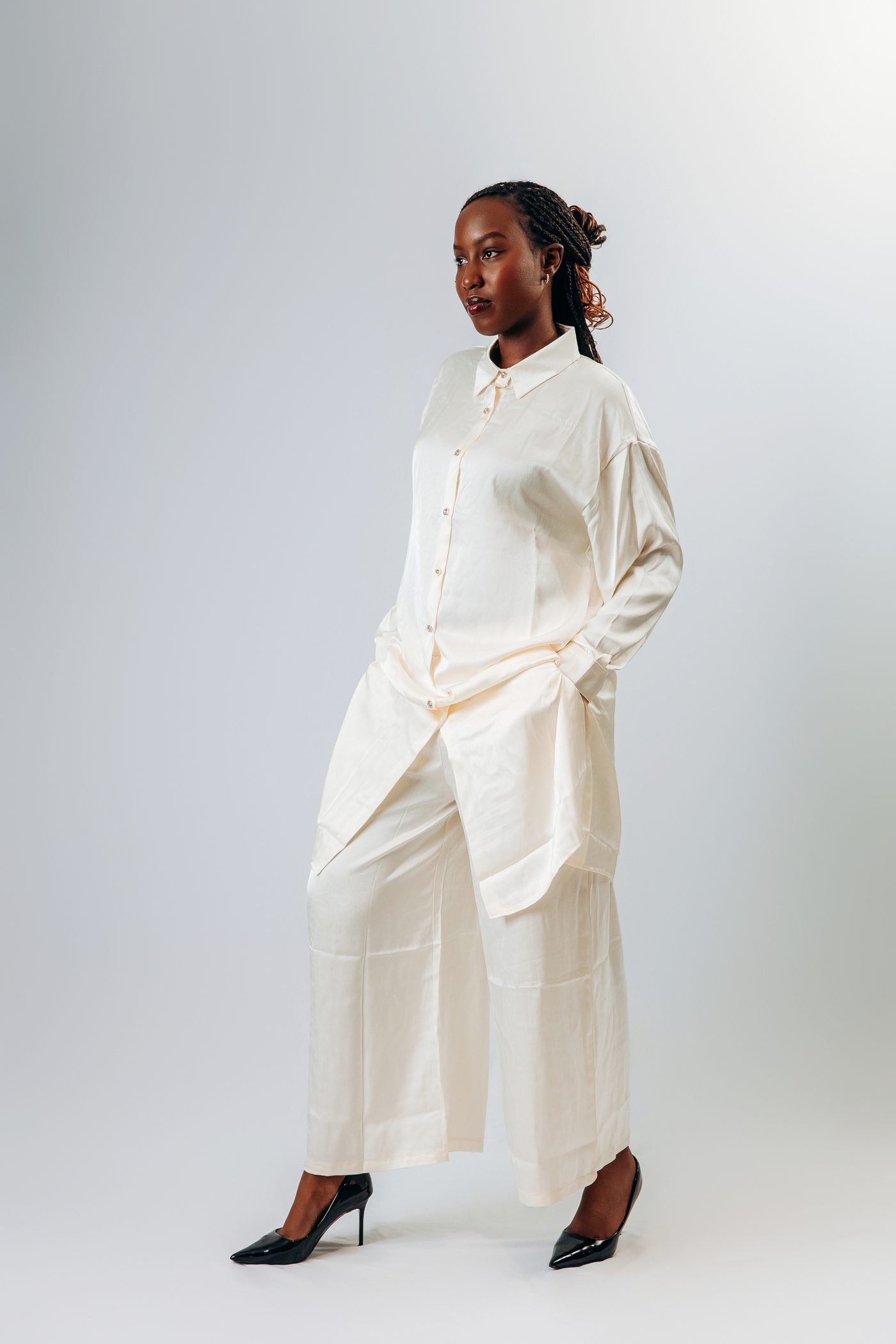 LuxeHarmony Set in White